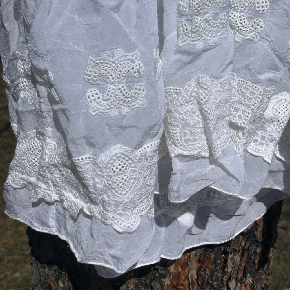 Johnny Was White mini dress or top shirt. Sz med. - Picture 8 of 11